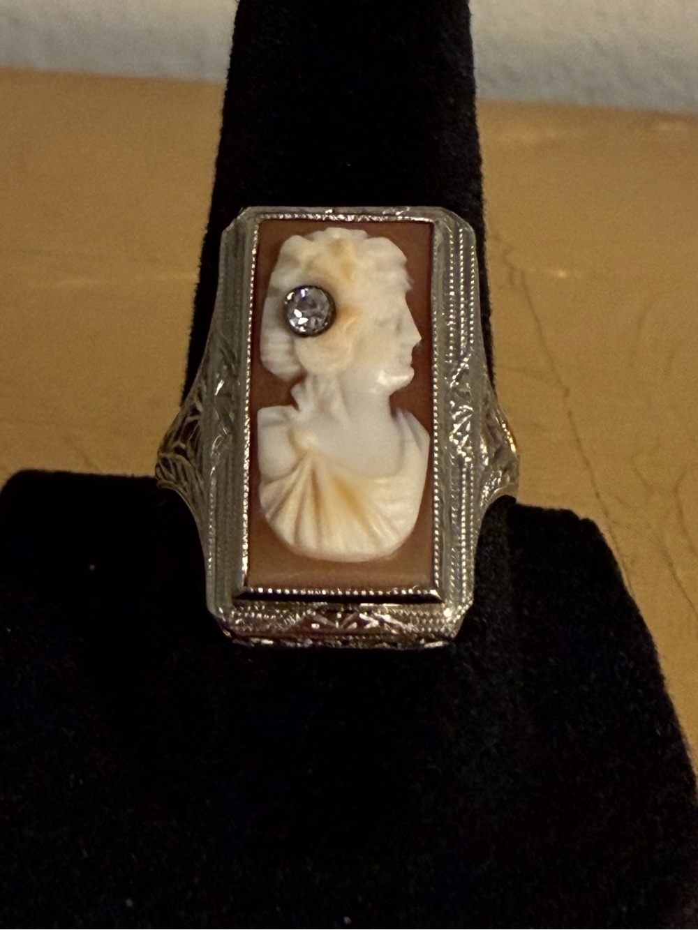 Vintage 18k White Gold Rectangular Filigree Cameo Ring w Earth Mined Diamond
